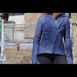 Lululemon Ride On Jacket Size 6
